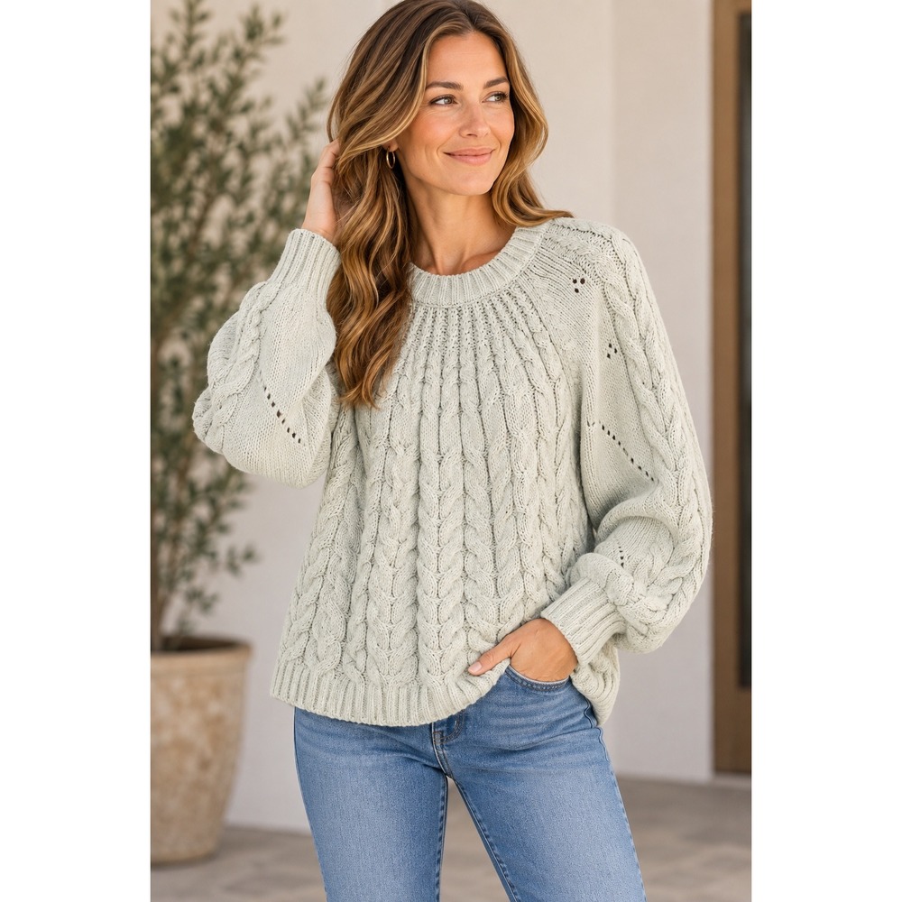 SO Womens Cable Knit Chenille Sweater Sage Green Crew Neck Relaxed XL 14/16